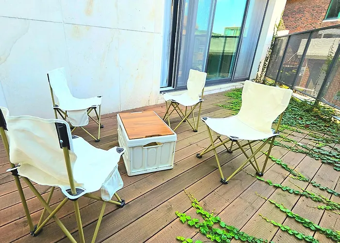Itaewon Hills House